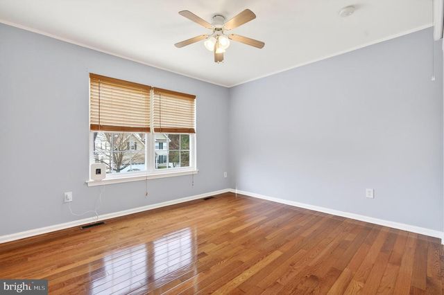 14 WOOD VIEW DR, Mount Laurel, NJ 08054