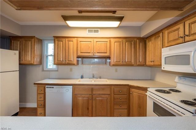 409 Botetourt ST A, Norfolk, VA 23510