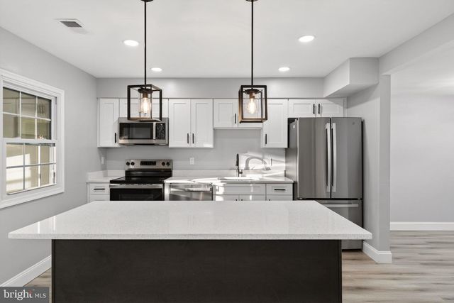 8715 BINGHAMPTON PL, Upper Marlboro, MD 20772