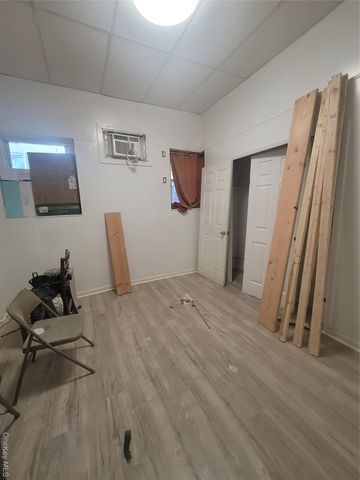 3553 Holland Avenue 1, Bronx, NY 10467