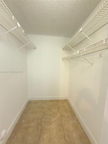 4521 W Mcnab Road 11, Pompano Beach, FL 33069
