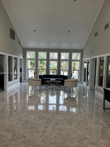 4521 W Mcnab Road 11, Pompano Beach, FL 33069