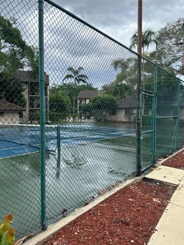 4521 W Mcnab Road 11, Pompano Beach, FL 33069