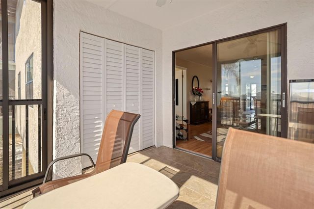 460 PAULA DRIVE S 401, Dunedin, FL 34698