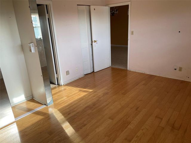 1025 Country Club Drive 407, Margate, FL 33063