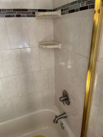 1025 Country Club Drive 407, Margate, FL 33063