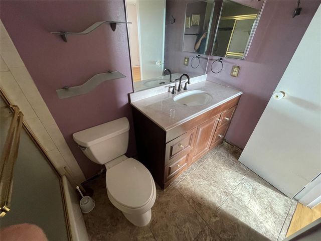 1025 Country Club Drive 407, Margate, FL 33063