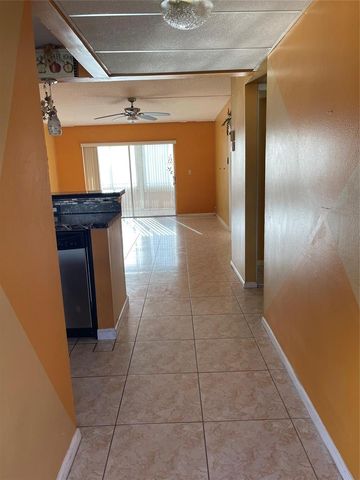 1025 Country Club Drive 407, Margate, FL 33063