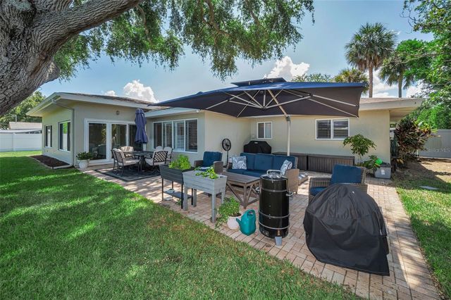 1732 GOLF VIEW DRIVE, Belleair, FL 33756