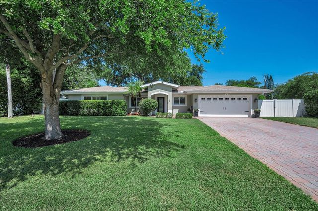 1732 GOLF VIEW DRIVE, Belleair, FL 33756
