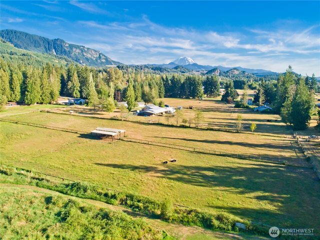 30210 SE 402nd Street, Enumclaw, WA 98022