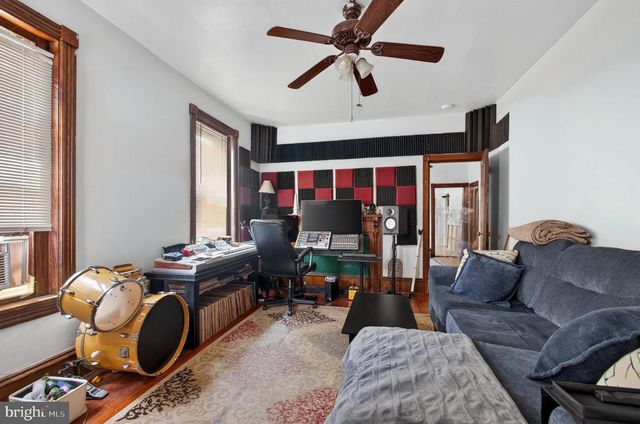 153 WASHINGTON AVE, Phoenixville, PA 19460