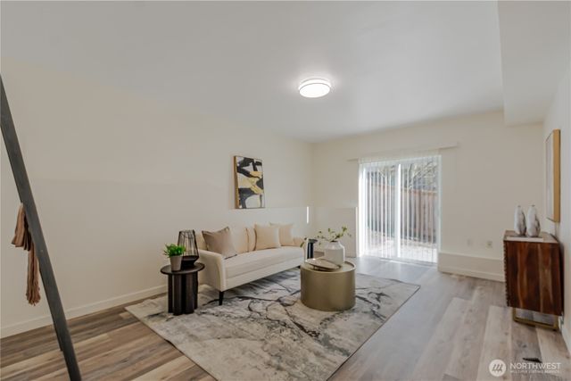 17329 73rd Ave Ne, Arlington, WA 98223