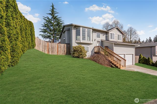 17329 73rd Ave Ne, Arlington, WA 98223