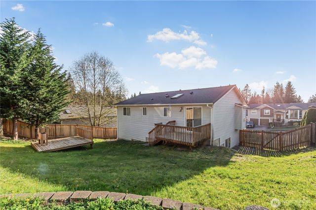 17329 73rd Ave Ne, Arlington, WA 98223