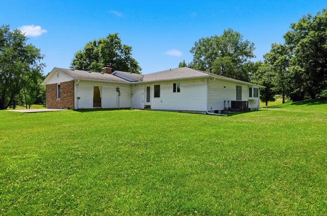 2900 N LOCUST GROVE CHURCH RD, Columbia, MO 65202