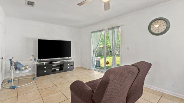 103 Mary Cir., Hattiesburg, MS 39402