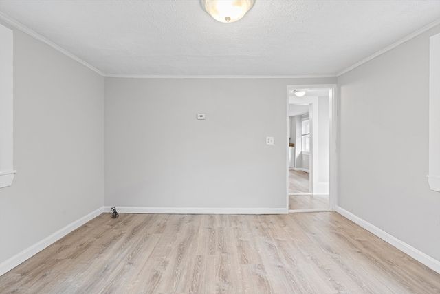 95-B N Main St B, Andover, MA 01810