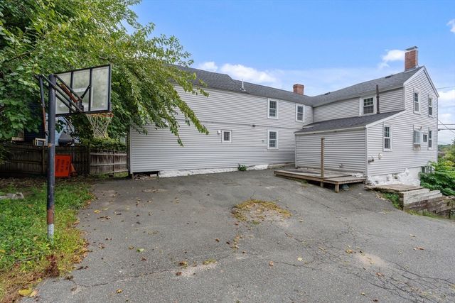 95-B N Main St B, Andover, MA 01810