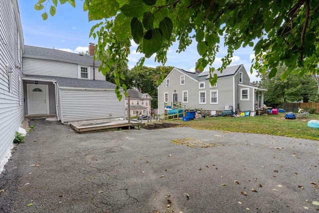 95-B N Main St B, Andover, MA 01810