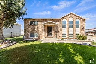 5051 MIDLAND DR, Roy, UT 84067