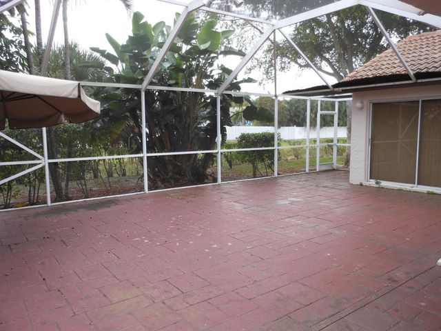 7296 Via Palomar, Boca Raton, FL 33433