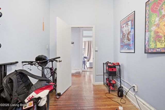 2124 Longest Ave, Louisville, KY 40204