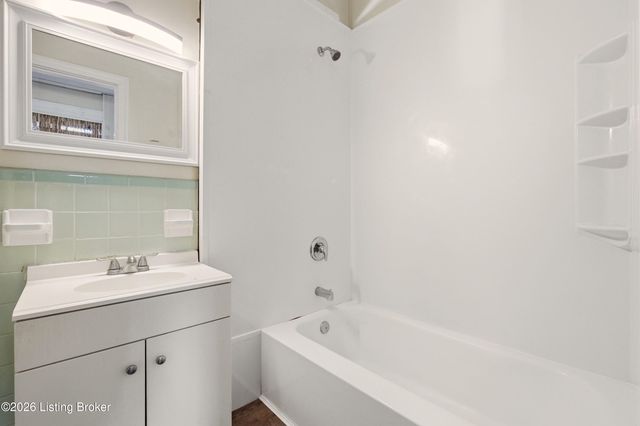 2124 Longest Ave, Louisville, KY 40204