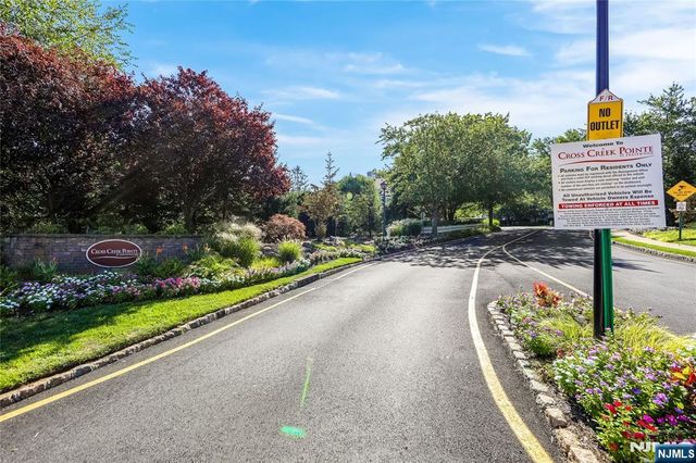 6 Markham Circle 6, Englewood, NJ 07631
