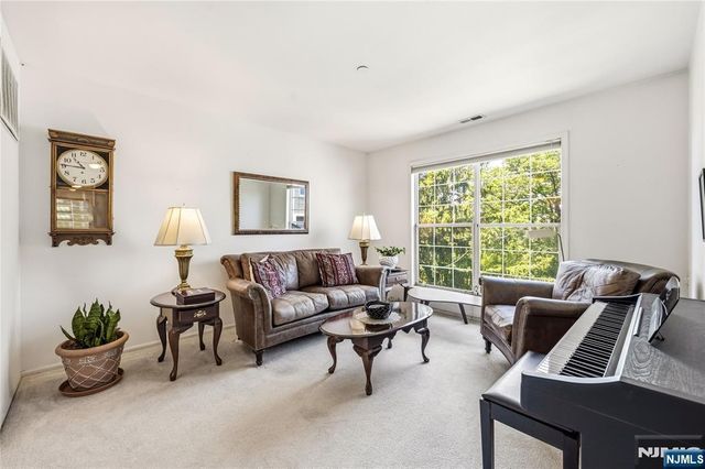 6 Markham Circle 6, Englewood, NJ 07631