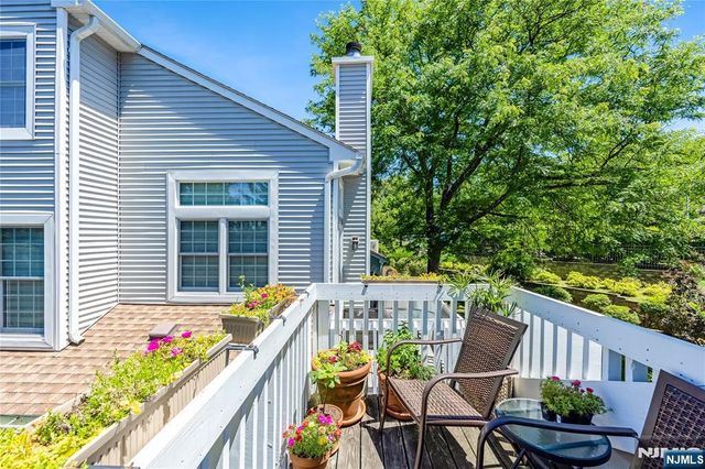 6 Markham Circle 6, Englewood, NJ 07631