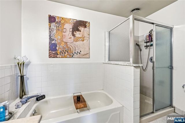 6 Markham Circle 6, Englewood, NJ 07631
