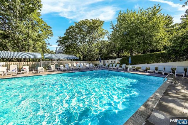 6 Markham Circle 6, Englewood, NJ 07631