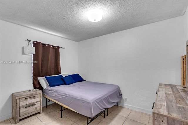 4522 NW 194th St, Miami Gardens, FL 33055