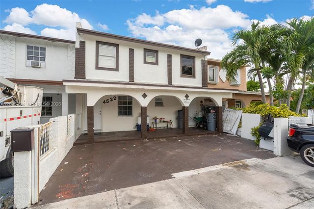 4522 NW 194th St, Miami Gardens, FL 33055