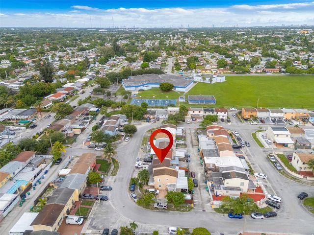 4522 NW 194th St, Miami Gardens, FL 33055