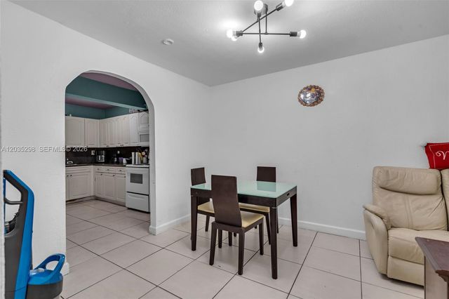 4522 NW 194th St, Miami Gardens, FL 33055
