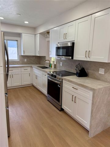 1215 SW 15th St, Miami, FL 33145