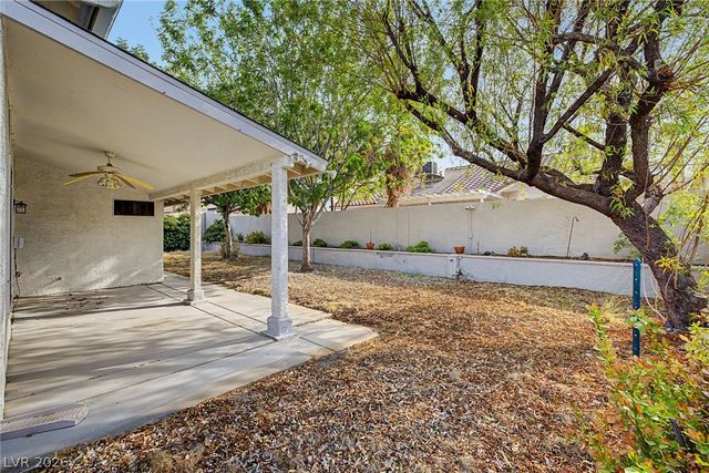 825 Cypress Pines Way, Henderson, NV 89002
