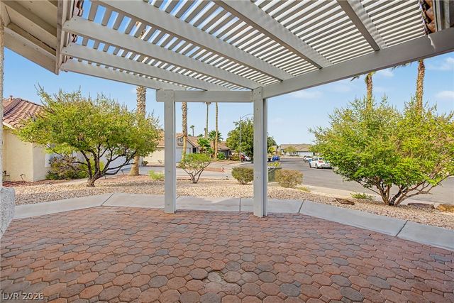 825 Cypress Pines Way, Henderson, NV 89002