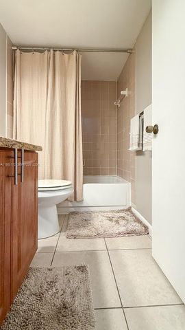 632 Trace Cir 202, Deerfield Beach, FL 33441