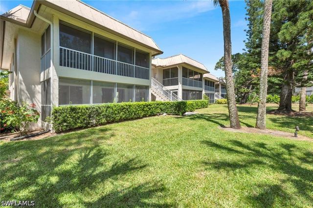 1549 SANDPIPER ST 87, Naples, FL 34102