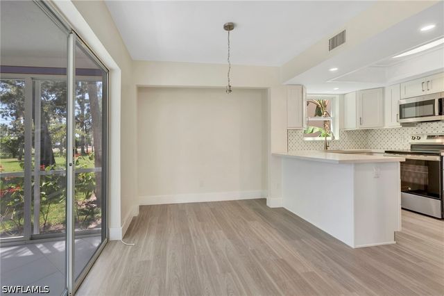 1549 SANDPIPER ST 87, Naples, FL 34102