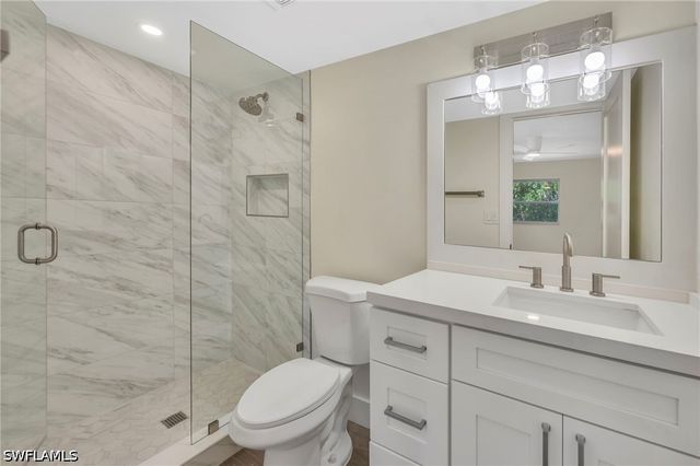 1549 SANDPIPER ST 87, Naples, FL 34102