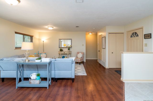 838 Boulder Drive, Universal City, TX 78148