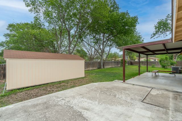 838 Boulder Drive, Universal City, TX 78148