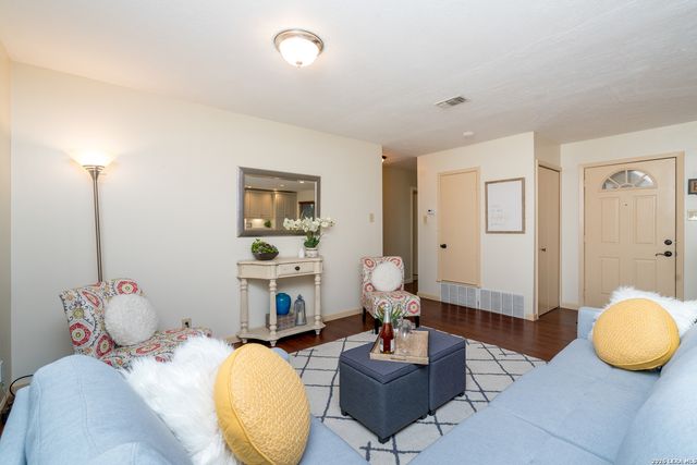 838 Boulder Drive, Universal City, TX 78148