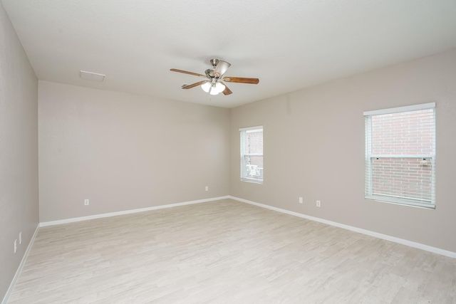 14815 Hillside Woods Court, Houston, TX 77049