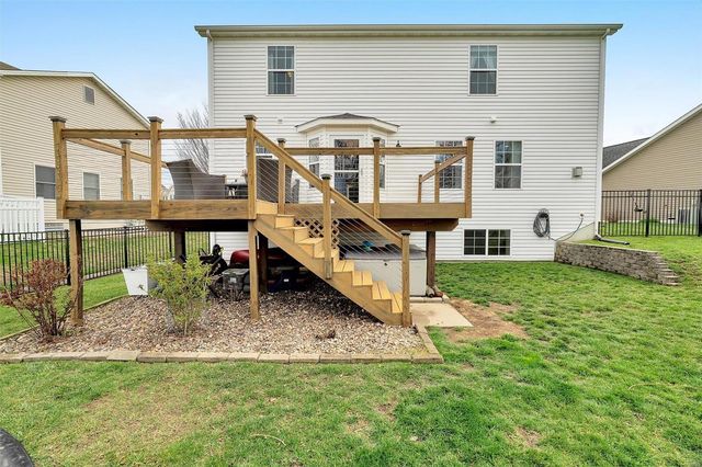 1141 Gulfstream Way, Mascoutah, IL 62258