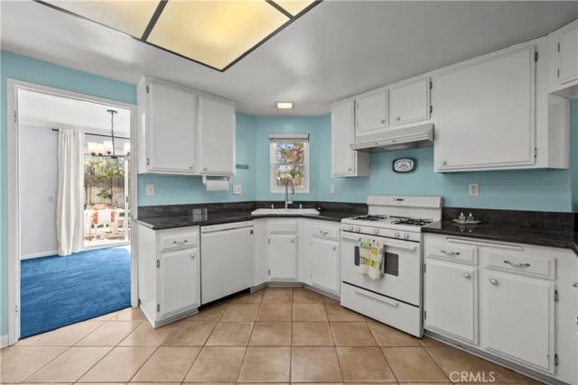 15716 Ada, Canyon Country, CA 91387